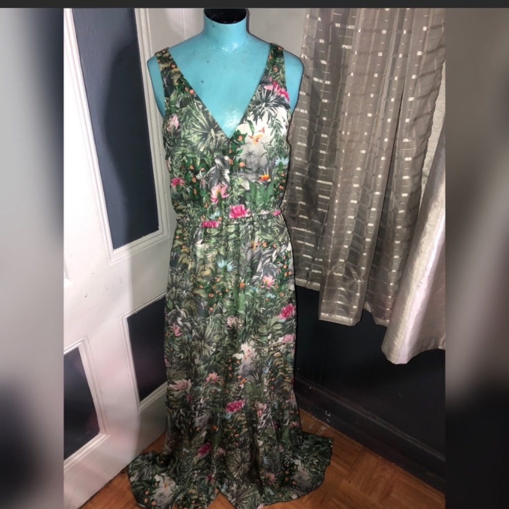 H&M Ruffle Maxi Dress